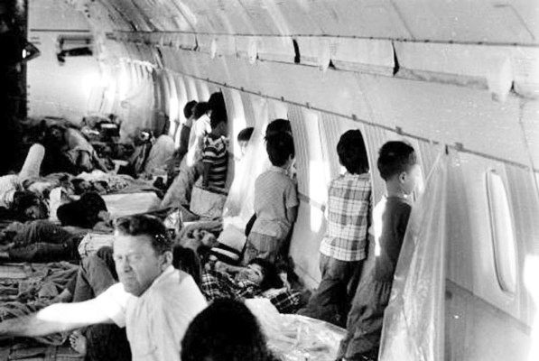 Chiến dịch Operation Babylift di tản trẻ mồ côi hàng chục năm sau: “Em đã về nhà” 1