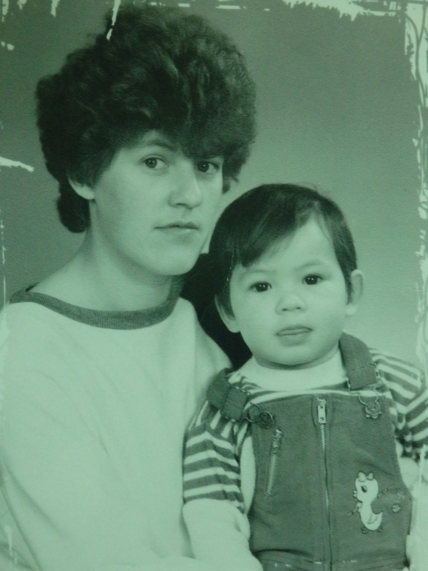 Chuyện cha  Việt, con Đức đo&agrave;n tụ sau 30 năm: C&aacute;i kết c&oacute; hậu nhờ Facebook 1