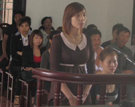 Ph&uacute;c thẩm vụ hai nữ sinh bị l&agrave;m nhục ở Ph&uacute;c Thọ 1