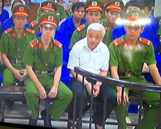 Xử vụ "Bầu Ki&ecirc;n": Bị c&aacute;o Trần Xu&acirc;n Gi&aacute; vắng mặt do bệnh nặng 1