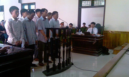 Xét xử  vụ giết người tại Can Lộc: Nhiều dấu hiệu bất thường vẫn chưa được làm rõ 2