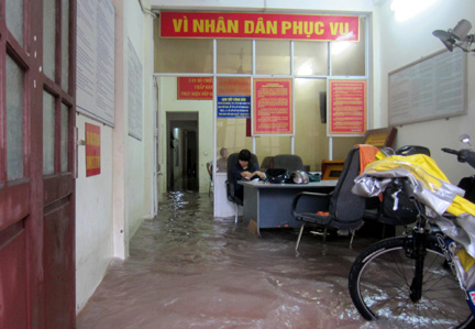 Hải Phòng ngập lụt sau mưa lớn 10