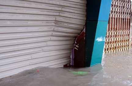 Hải Phòng ngập lụt sau mưa lớn 9