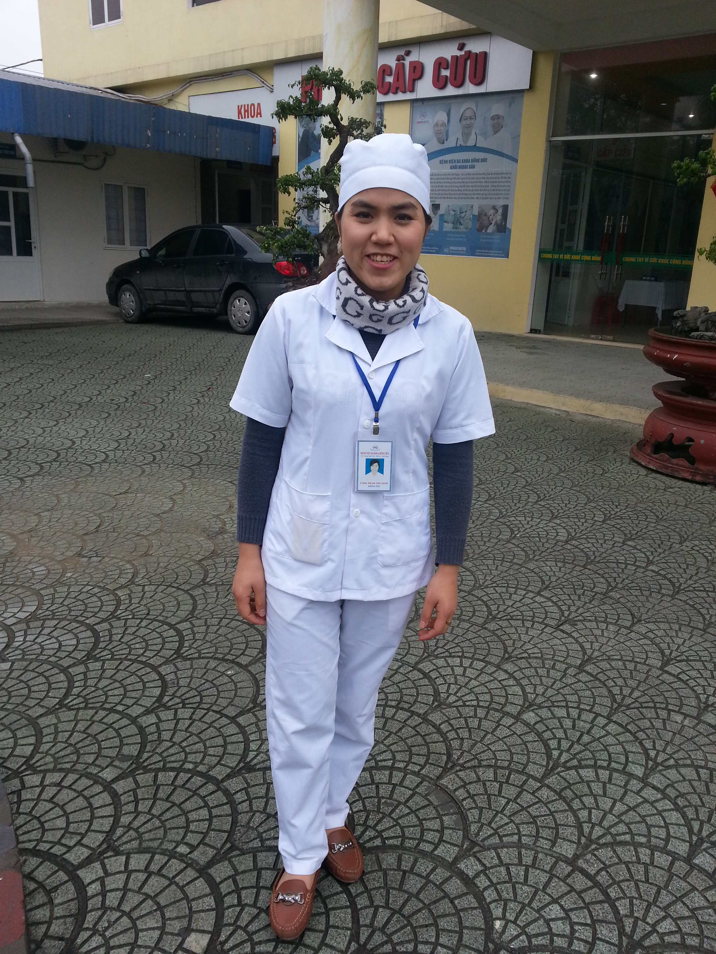 Y, b&aacute;c sĩ nhận lương theo thang điểm thi 5