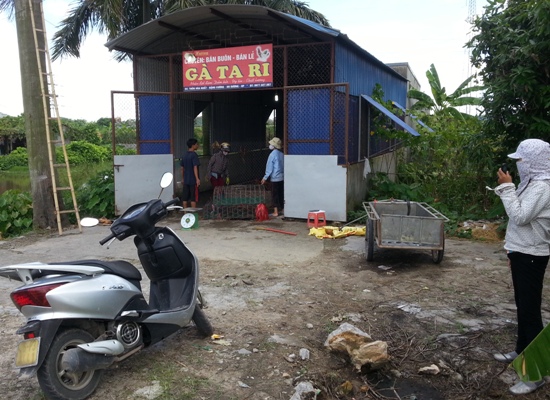 Một chủ buôn gà bị chém dã man đến chết 1