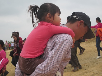 Chen ch&uacute;c nhau đến B&aacute;i Đ&iacute;nh, Tr&agrave;ng An những ng&agrave;y đầu năm mới 6