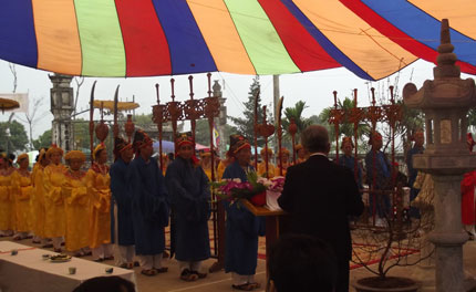 9X rộn r&atilde; tham gia lễ hội truyền thống l&agrave;ng qu&ecirc; 2