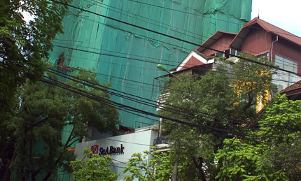 Cho ph&eacute;p nộp phạt để giữ c&ocirc;ng tr&igrave;nh sai phạm: Vẽ đường cho thảm họa kiến tr&uacute;c? 1