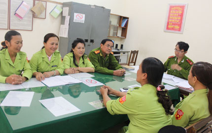 Những phụ nữ dấn th&acirc;n v&agrave;o &ldquo;điểm n&oacute;ng&rdquo; 3