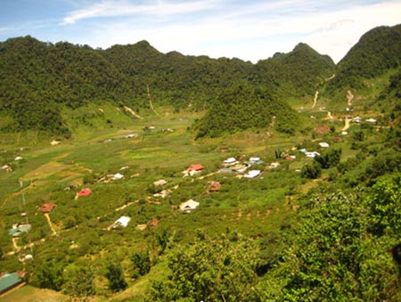 X&acirc;m nhập th&aacute;nh địa ma t&uacute;y (3): V&ugrave;ng đất mồ c&ocirc;i 1