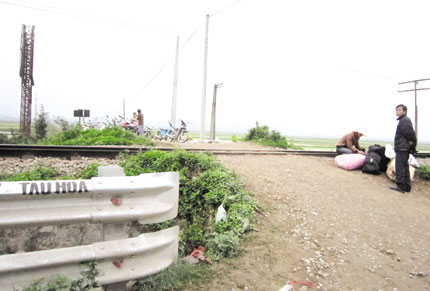 Nỗi &aacute;m ảnh &ldquo;vong nhập, t&agrave;u ma&rdquo; 1