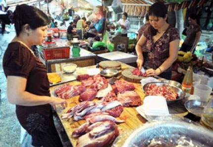 Sinh viên giám sát an toàn thực phẩm 1 Sinh viên giám sát an toàn thực phẩm 1