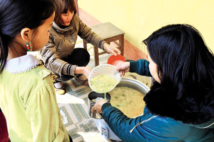 Những phụ nữ kh&ocirc;ng c&oacute; ng&agrave;y 8/3 1