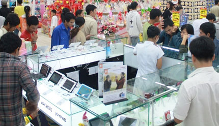 Rầm rộ khuyến mại ngày 8/3 1