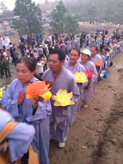 Người sống mãi trong lòng dân 8