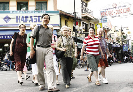 Hà Nội: Hạn chế phương tiện cá nhân bằng phố đi bộ 1