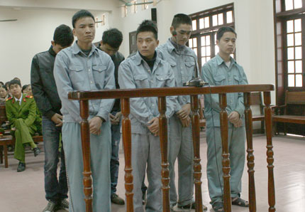 Hải Phòng: Người dự tòa “cảm ơn” bị cáo! 1