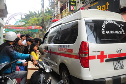 Vụ vợ chồng gi&aacute;o vi&ecirc;n bị giết hại tại H&agrave; Nội: Hung thủ tự s&aacute;t v&igrave; hết đường chạy 1