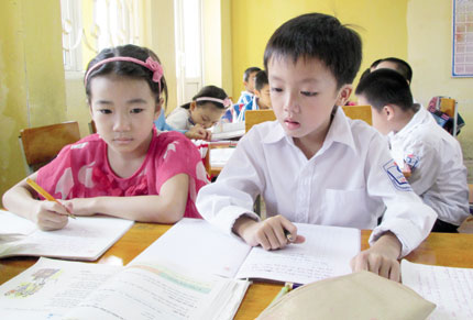 Học sinh nghỉ Tết dài ngày: Con nghỉ lâu, bố mẹ sầu 1