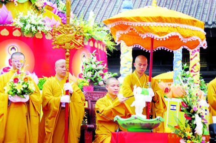 Đại lễ Phật đản Liên hợp quốc 2014: Mở rộng vòng tay và trái tim với đồng loại 1