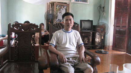 Vụ &ocirc;ng l&atilde;o 80 tuổi s&agrave;m sỡ ch&aacute;u b&eacute; 12 tuổi tại Ph&uacute; Thọ: Nghi can l&agrave; bố của trưởng c&ocirc;ng an x&atilde; 2