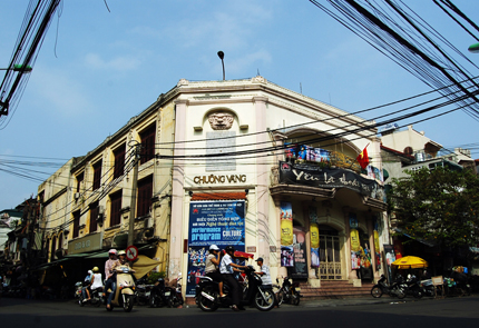 Nghìn tỷ tiêu xong, chỉ sợ ”tối đèn” 1