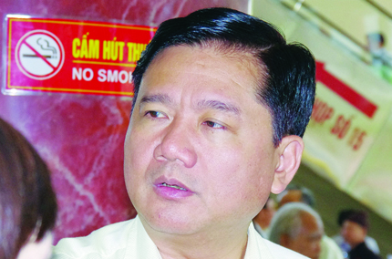 Thi l&agrave;m &ldquo;sếp&rdquo; lớn, trượt th&igrave; chết với địa phương 1