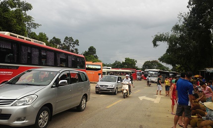 &ldquo;Ch&aacute;y&rdquo; đủ thứ trong m&ugrave;a cao điểm du lịch 1