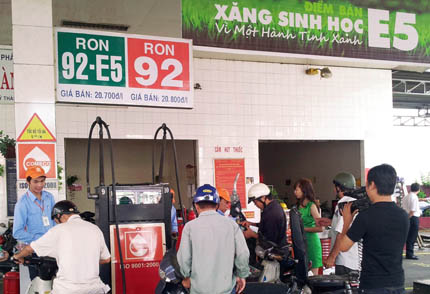 Xăng E5 “nghẽn” lối phát triển vì hẹp cửa tiêu thụ 1