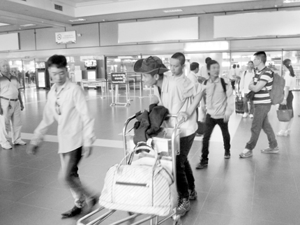 Hơn 450 cuộc đo&agrave;n tụ đầy cảm động trong ng&agrave;y Vu lan 1