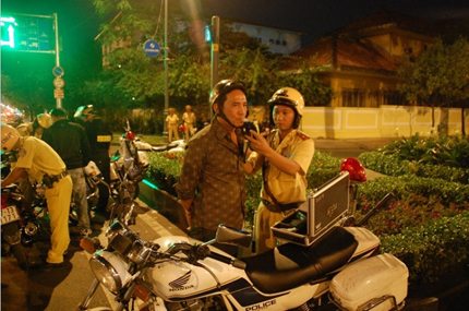 Bị phạt vẫn&hellip; vui! 2