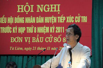 Bị đề nghị kỷ luật, Ph&oacute; Chủ tịch quận mới n&oacute;i g&igrave;? 2