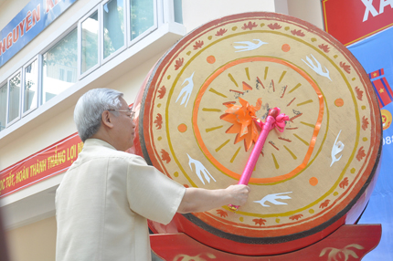 Tổng B&iacute; thư về dự khai giảng tại trường cũ 1
