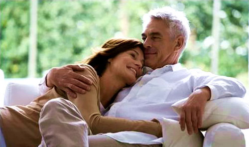 Phụ nữ bị mất xương nhanh hơn nam 1