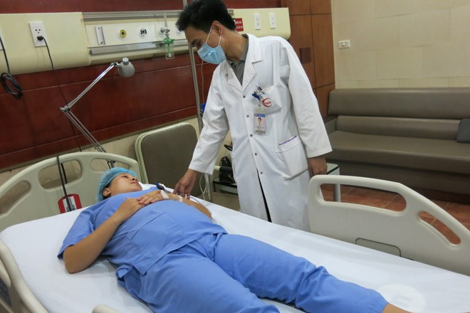 Vụ bác sĩ BV Bạch Mai bị tấn công: Điều dưỡng mang thai 7 tháng bị hoảng loạn 2