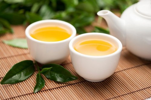 Những đồ uống giúp vòng eo thon gọn trong nắng hè 5 Những đồ uống giúp vòng eo thon gọn trong nắng hè 5