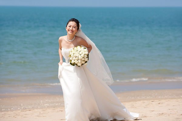 Chọn vợ hay người tình? 1
