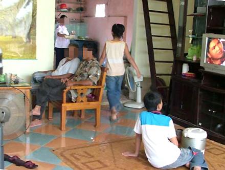 Lấy vợ làm 'osin' 1