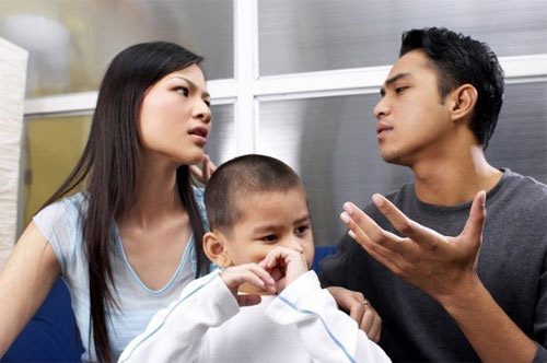 Có nên chịu cảnh ăn bám để con có bố? 1