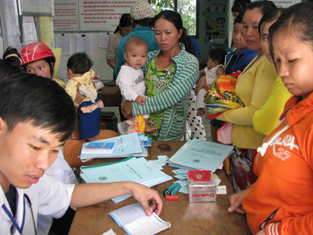 Kiên Giang: Thực hiện chiến dịch truyền thông lồng ghép dịch vụ- KHHGĐ năm 2014  1