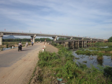 Hơn 50 ngàn dân vui mừng khi cầu Gò Nổi được khánh thành 2