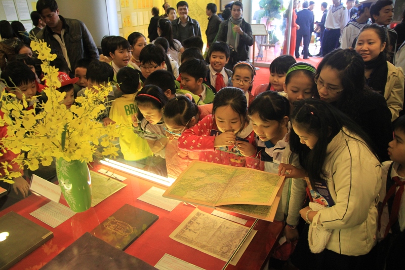 Triển lãm “Hoàng Sa, Trường Sa là của Việt Nam – Những bằng chứng lịch sử” 6
