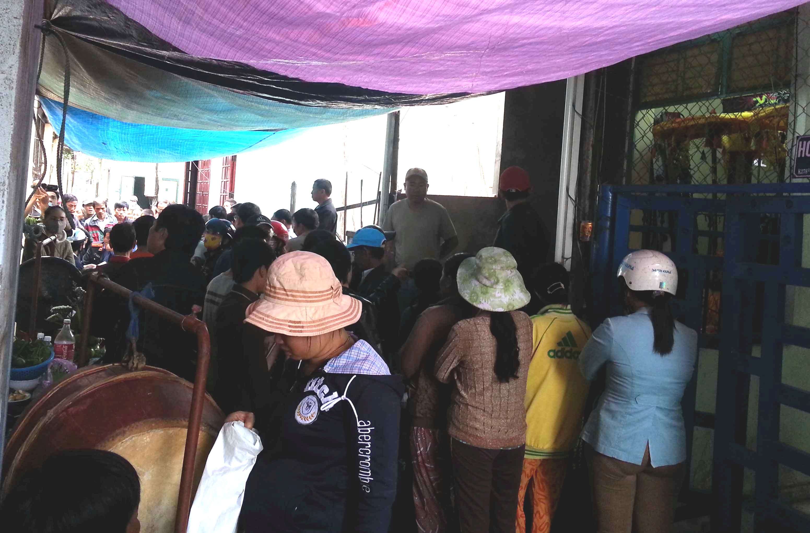 T&igrave;m thấy thi thể ngư d&acirc;n tr&ecirc;n biển 2