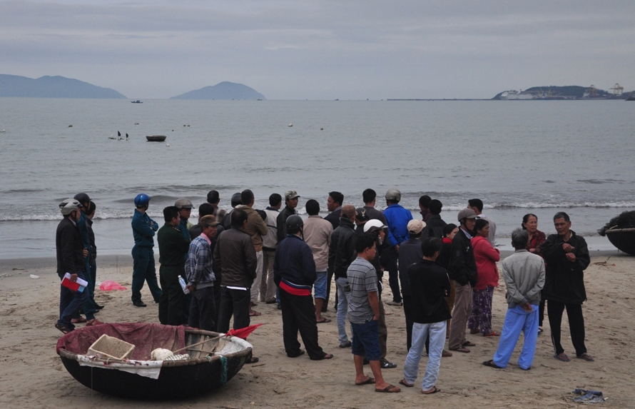 Một ngư d&acirc;n mất t&iacute;ch tr&ecirc;n biển 1