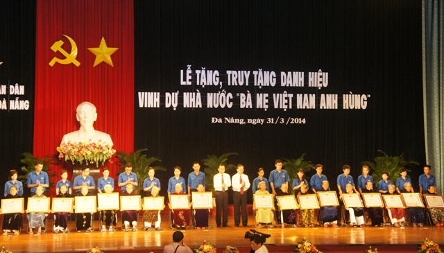 Đ&agrave; Nẵng chăm lo phụng dưỡng Mẹ VNAH 1