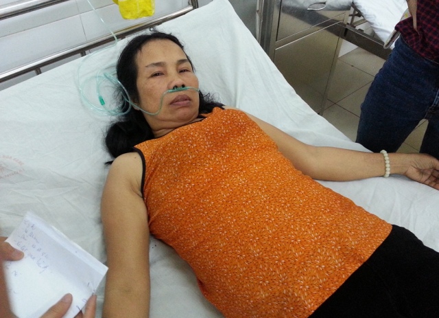 Đo&agrave;n người đi tham quan du lịch về gặp tai nạn kinh ho&agrave;ng 4