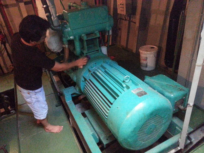 Cận cảnh tàu cá vỏ thép 11 tỷ đồng của ngư dân Đà Nẵng 10