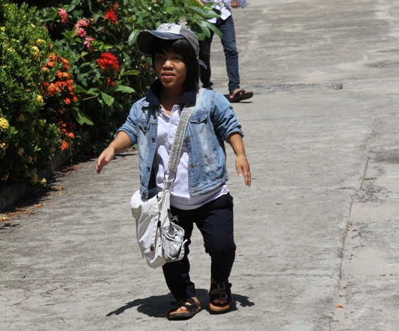 Th&iacute; sinh cao 1,1m với giấc mơ trở th&agrave;nh lập tr&igrave;nh vi&ecirc;n 1