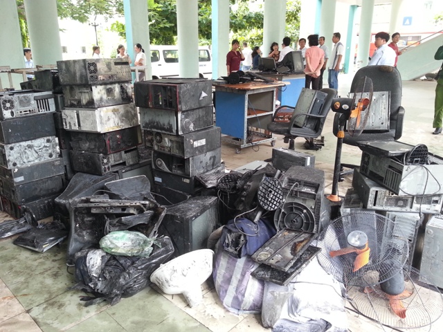 Ch&aacute;y lớn tại trường Cao đẳng nghề Đ&agrave; Nẵng 4