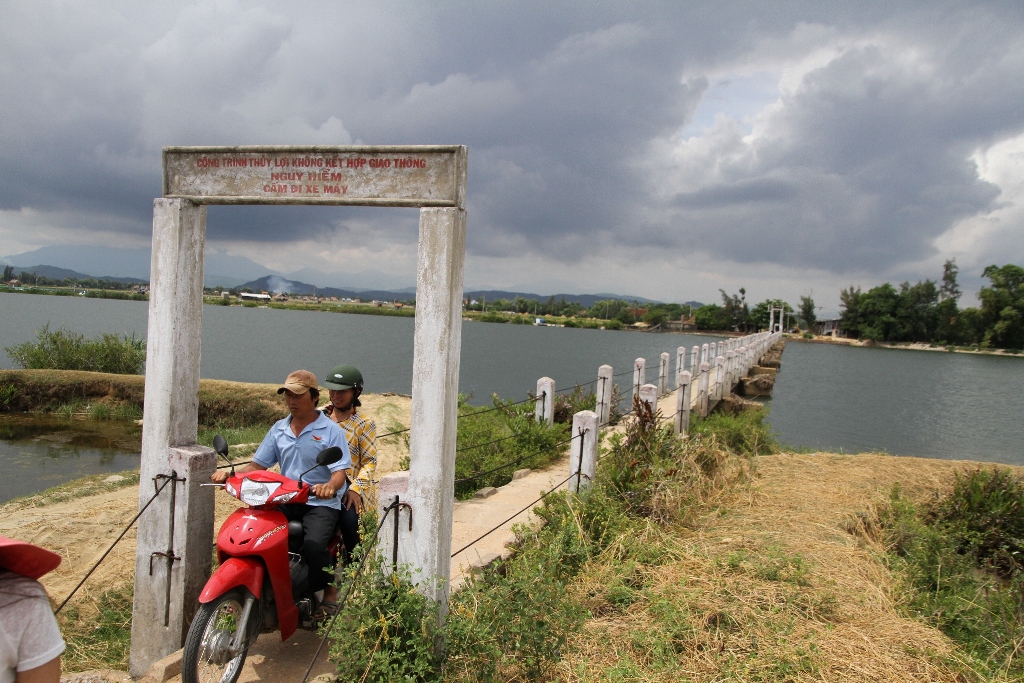 Rùng rợn  khi đi qua cầu "vĩnh biệt" ở Quảng Nam 15